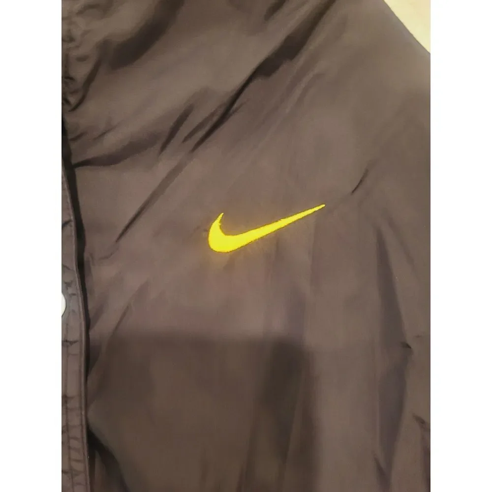 Nike this vintage